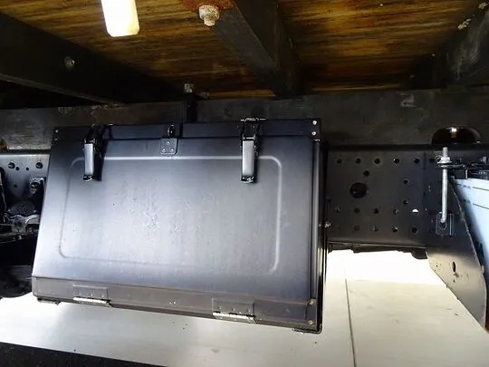 【年次点検済】フォワード 2.3t 標準ベッドレス タダノ4段クレーン付 210ps