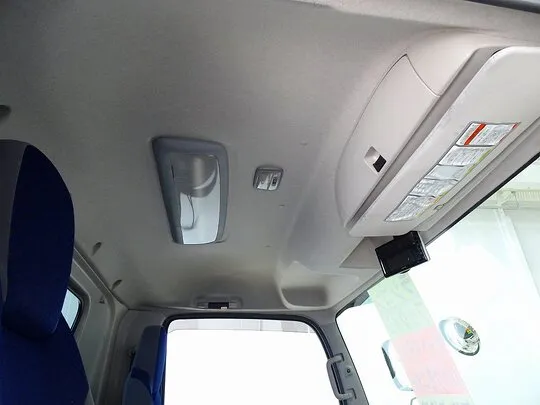 【年次点検済】フォワード 2.3t 標準ベッドレス タダノ4段クレーン付 210ps