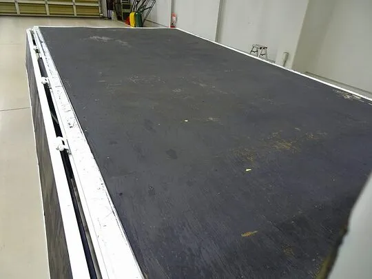 デュトロ 2t 4WD FJL 標準セミロング 平ボデー