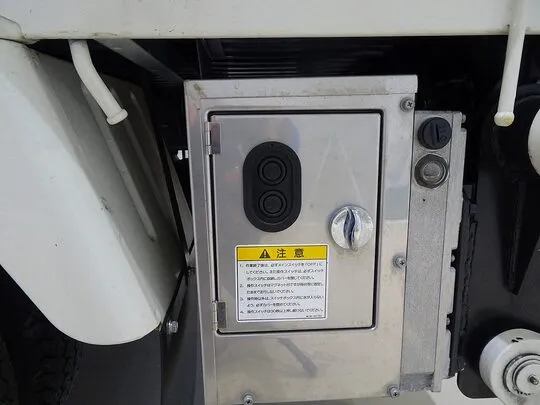 ダイナ 1.3t 4WD JL Wタイヤ アーム式P/G付