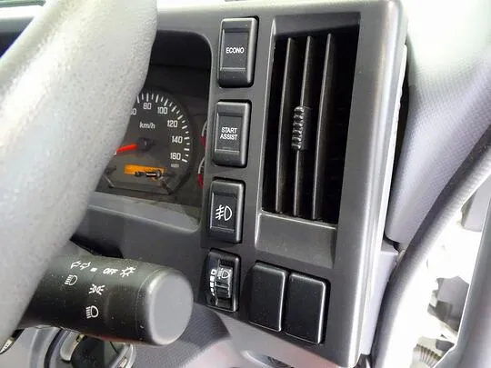 フォワード 2.85t 標準ベッドレス 深ダンプ 210ps