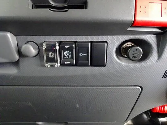 エルフ 2t FFL 標準セミロング 平ボディ 総重量5t未満