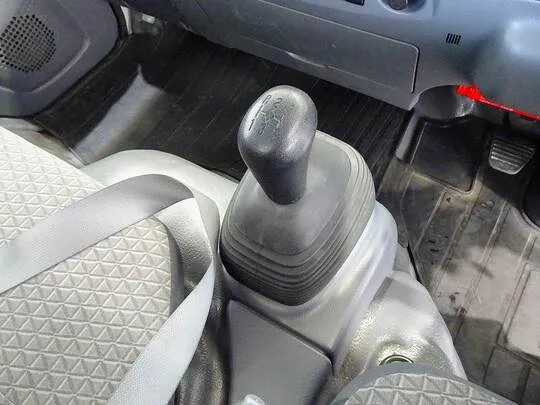 エルフ 2t FFL 標準セミロング 平ボディ 総重量5t未満