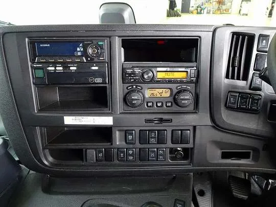 ギガ 13.7t 4軸 アルミウイング リアエアサス 380ps