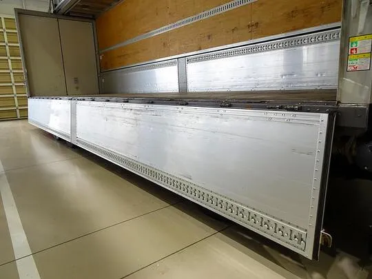 ギガ 13.7t 4軸 アルミウイング リアエアサス 380ps