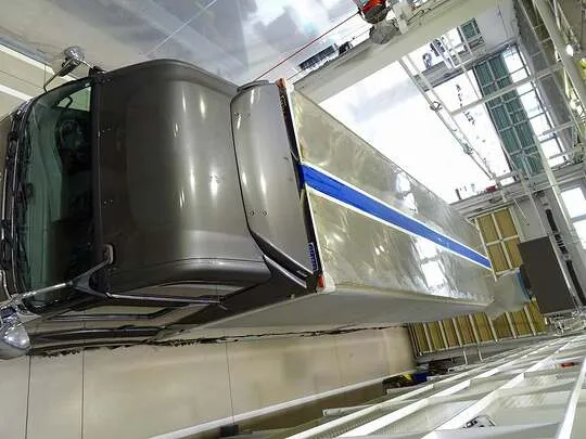 ギガ 13.7t 4軸 アルミウイング リアエアサス 380ps