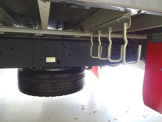 ギガ 13.7t 4軸 アルミウイング リアエアサス 380ps