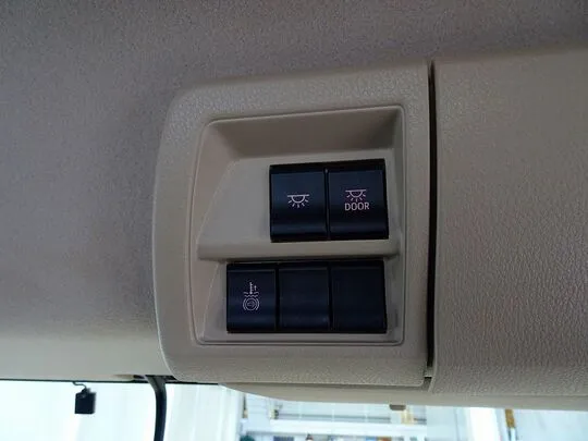 レンジャー 2.45t 標準ベッド付 ユニック4段クレーン付 210ps