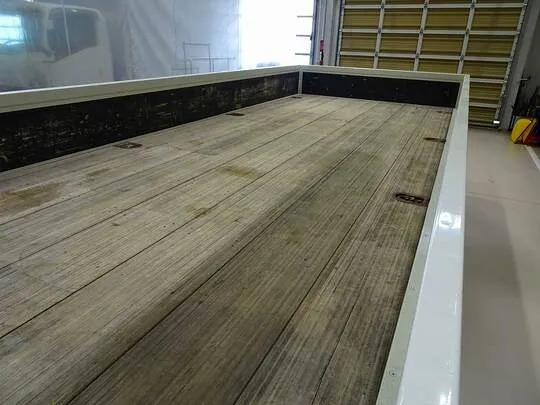 レンジャー 2.45t 標準ベッド付 ユニック4段クレーン付 210ps