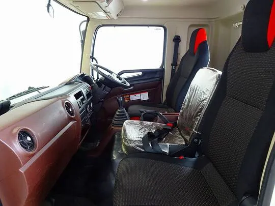 レンジャー 2.45t 標準ベッド付 ユニック4段クレーン付 210ps