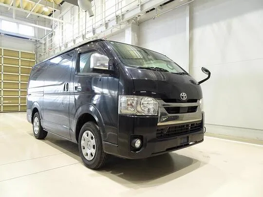 ハイエースバン スーパーGL ダークプライムⅡ 1t 4WD 2/5人乗り 5ドア