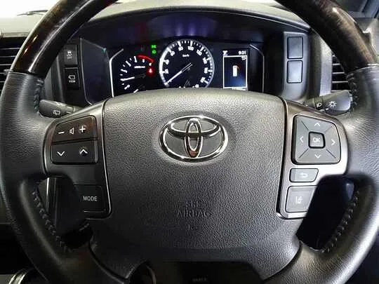 ハイエースバン スーパーGL ダークプライムⅡ 1t 4WD 2/5人乗り 5ドア