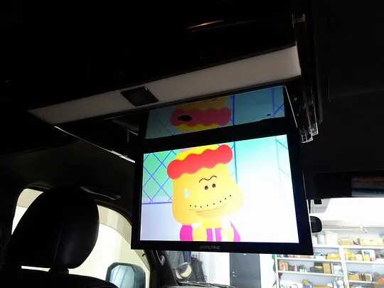 ハイエースバン スーパーGL ダークプライムⅡ 1t 4WD 2/5人乗り 5ドア