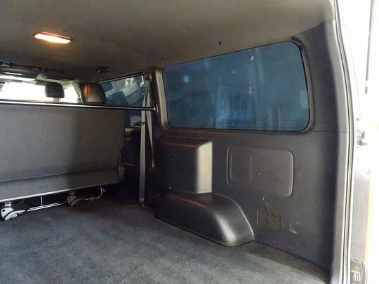 ハイエースバン スーパーGL ダークプライムⅡ 1t 4WD 2/5人乗り 5ドア