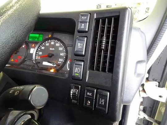 エルフ 2t 高床 標準ロング 低温冷凍車 スタンバイ/格納ゲート付