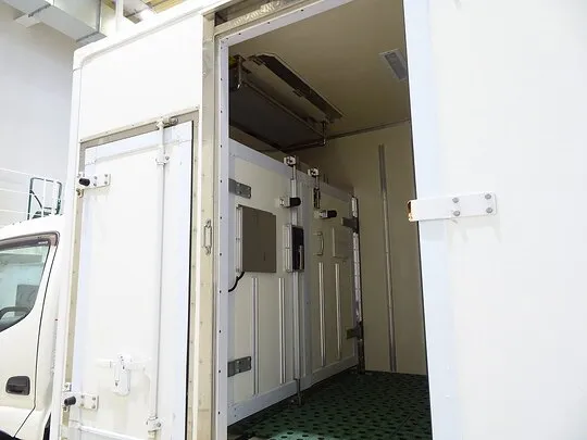 デュトロ 1.5t FJL 標準セミロング 低温冷凍車 2室式 左右サイドドア 総重量5t未満