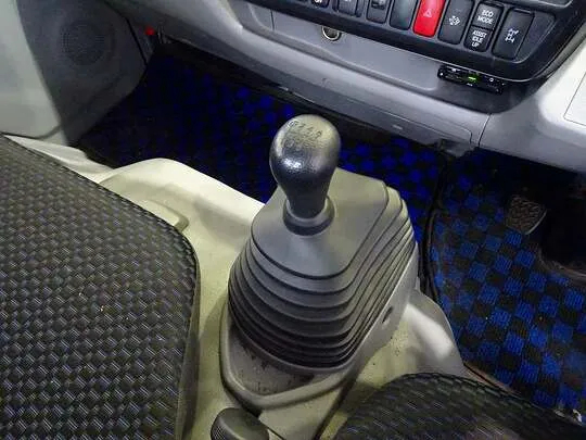 ダイナ 2t 高床 標準ロング タダノ3段クレーン付