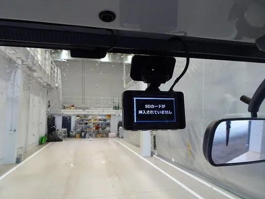 エルフ 2t  標準 タダノ3段クレーン付