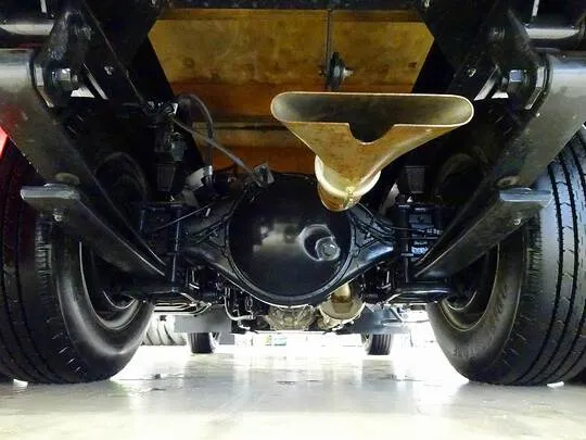 エルフ 2t  標準 タダノ3段クレーン付