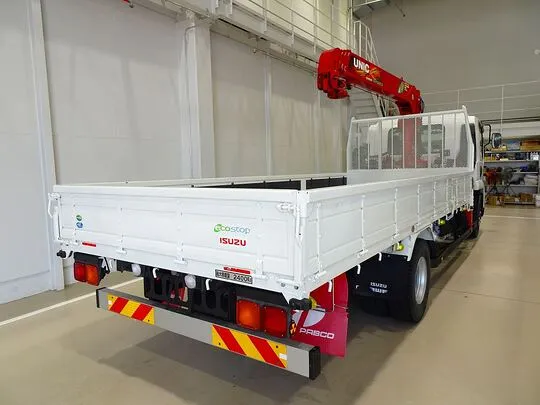 【年次点検済】フォワード 2.4t 標準ベッド付 ユニック4段クレーン付 210ps