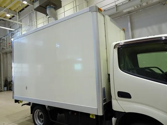 ダイナ 1.35t FJL Wタイヤ 中温冷凍車