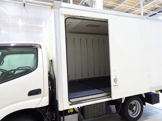 ダイナ 1.35t FJL Wタイヤ 中温冷凍車