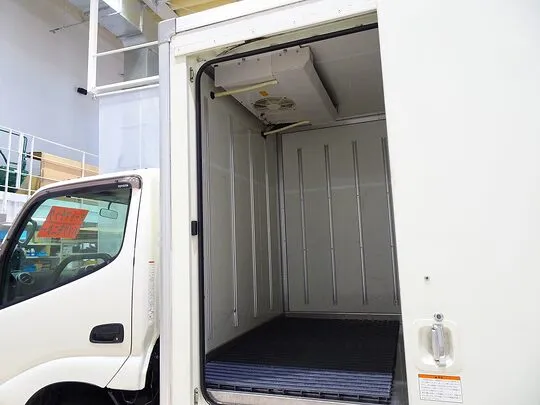 ダイナ 1.35t FJL Wタイヤ 中温冷凍車