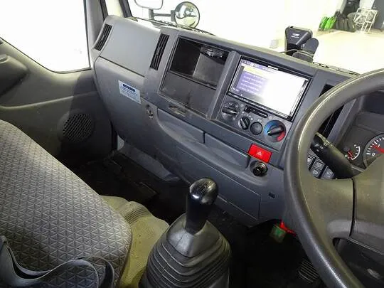 エルフ 1.5t 4WD FFL Sタイヤ 平ボデー