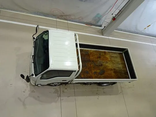 エルフ 1.55t 4WD FFL Wタイヤ 平ボデー