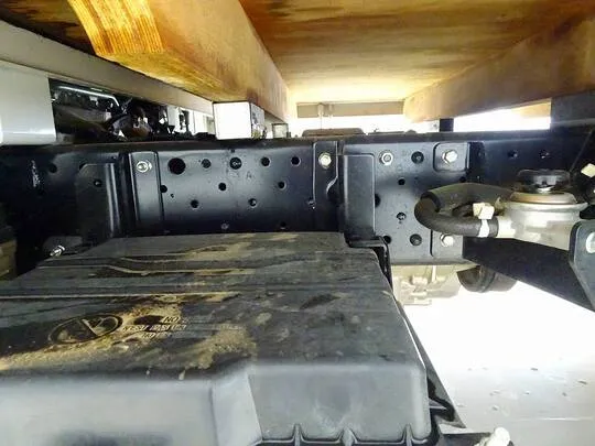 エルフ 1.55t 4WD FFL Wタイヤ 平ボデー