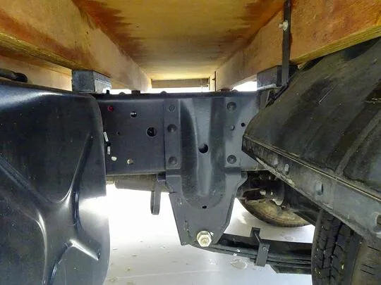 エルフ 1.55t 4WD FFL Wタイヤ 平ボデー