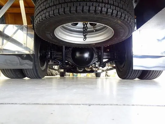 レンジャー 3.65t 標準ベッド付 平ボデー 210ps