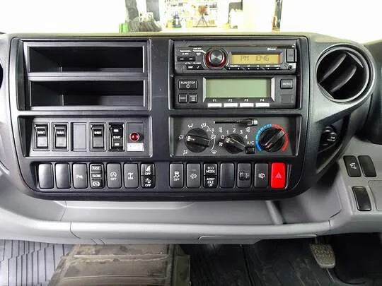 デュトロ 2t 4WD FJL ワイドロング 低温冷凍車 スタンバイ付