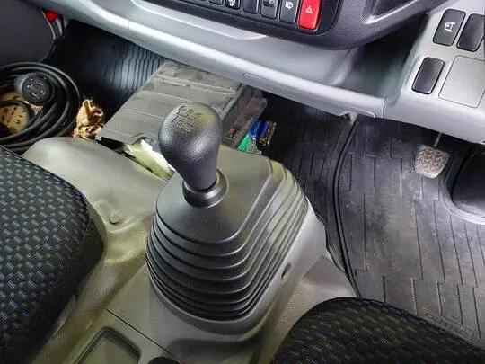 デュトロ 2t 4WD FJL ワイドロング 低温冷凍車 スタンバイ付