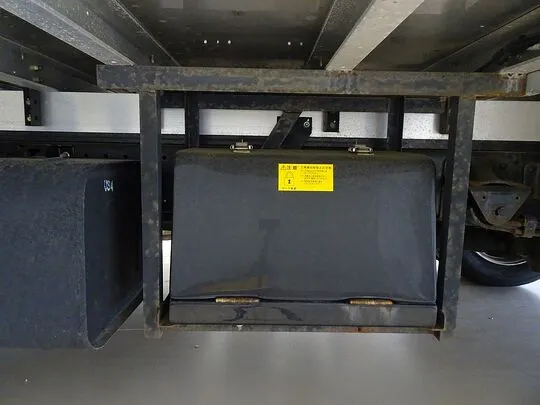 デュトロ 2t 4WD FJL ワイドロング 低温冷凍車 スタンバイ付