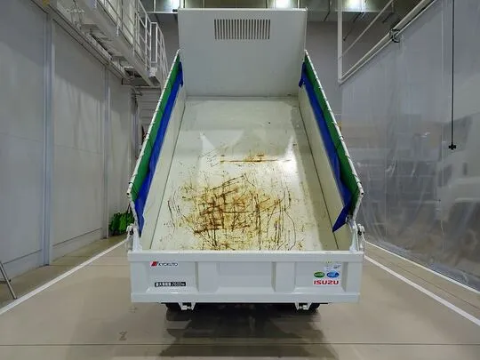 エルフ 2.6t 4No. 4WD FFL 強化ダンプ