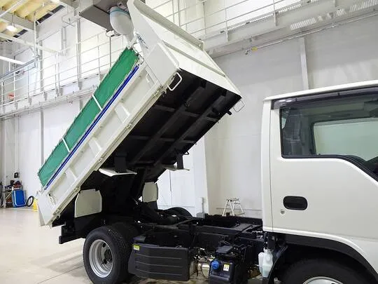 エルフ 2.6t 4No. 4WD FFL 強化ダンプ