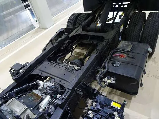 エルフ 2.6t 4No. 4WD FFL 強化ダンプ