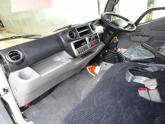 ダイナ 1.3t 4WD JL Wタイヤ アーム式P/G付