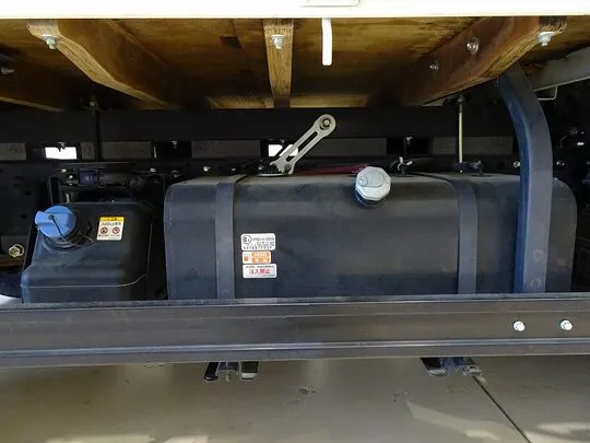 エルフ 3t FFL ワイドセミロング 平ボデー