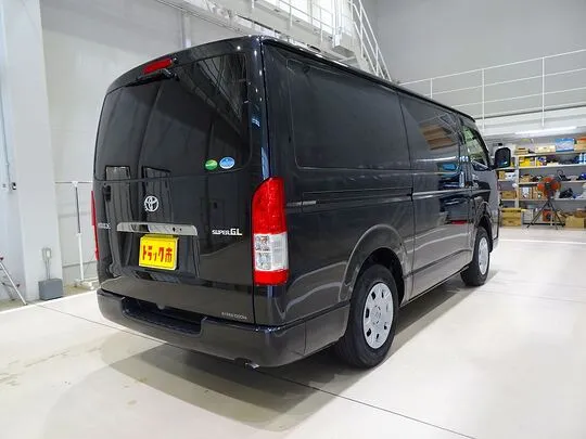 ハイエースバン スーパーGL ダークプライムⅡ 1t 4WD 2/5人乗り 5ドア