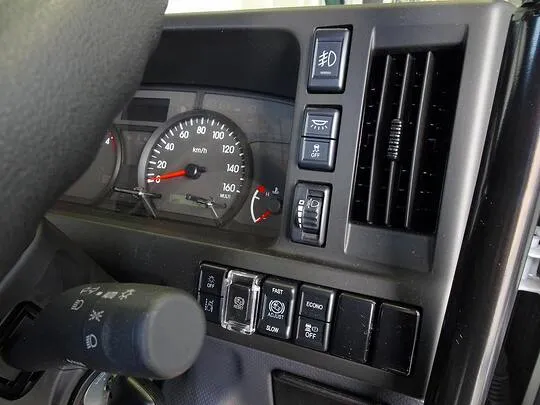 エルフ 2.6t 4No. 4WD FFL 強化ダンプ