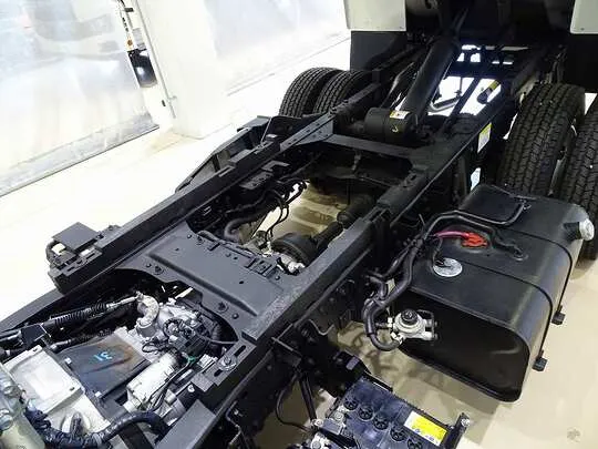 エルフ 2.6t 4No. 4WD FFL 強化ダンプ