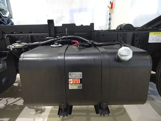 エルフ 2.6t 4No. 4WD FFL 強化ダンプ