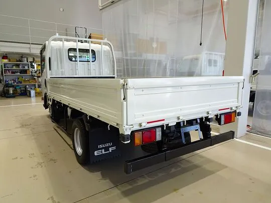 エルフ 2t FFL 標準セミロング 平ボディ 総重量5t未満