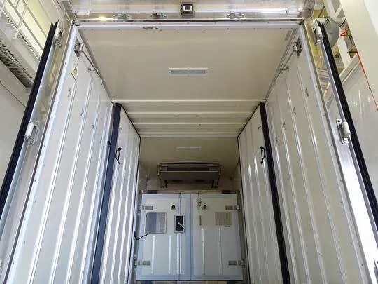 デュトロ 1.5t FJL 標準セミロング 低温冷凍車 2室式 左右サイドドア 総重量5t未満