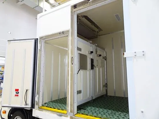 デュトロ 1.5t FJL 標準セミロング 低温冷凍車 2室式 左右サイドドア 総重量5t未満