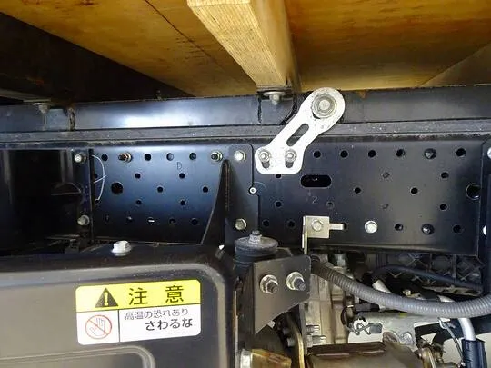 アトラス 1.55t 4WD FSL Sタイヤ 平ボデー