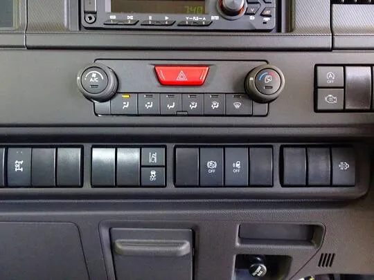 フォワード 3.7t 標準ベッドレス ダンプ 190ps 未使用車