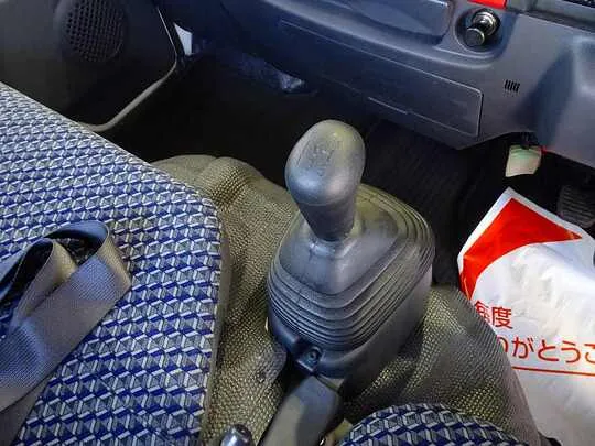 エルフ 1.55t 4WD FFL Wタイヤ 平ボデー